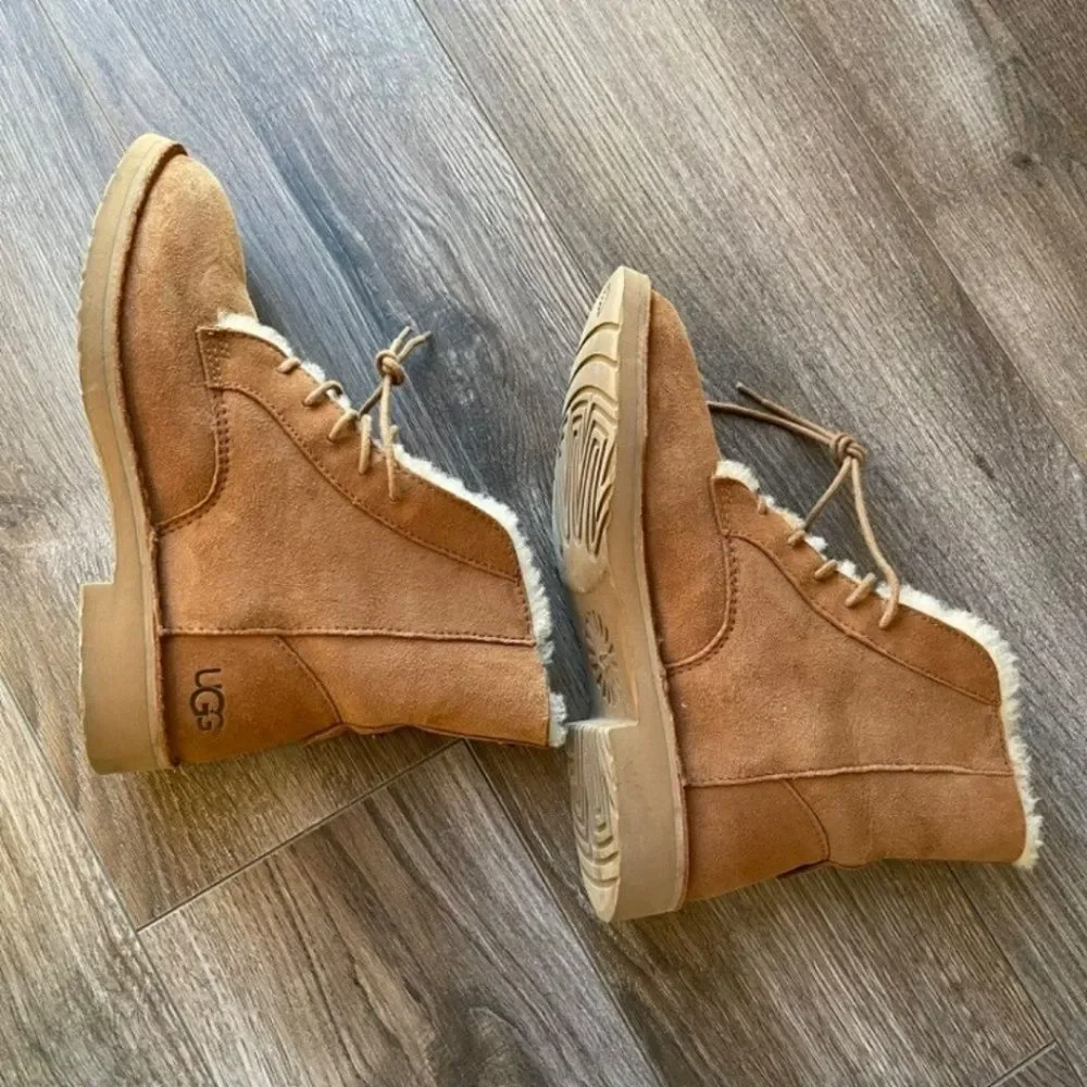 UGG Quincy Suede Sheepskin Fur Booties Lined Combat Boots Chestnut Women 9